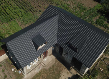 Крыша из металлочерепицы