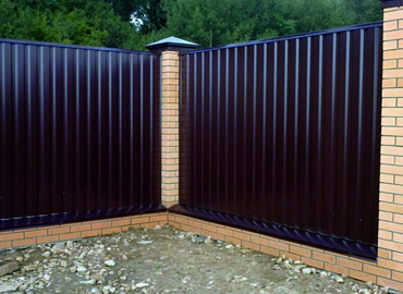 Забор из профнастила